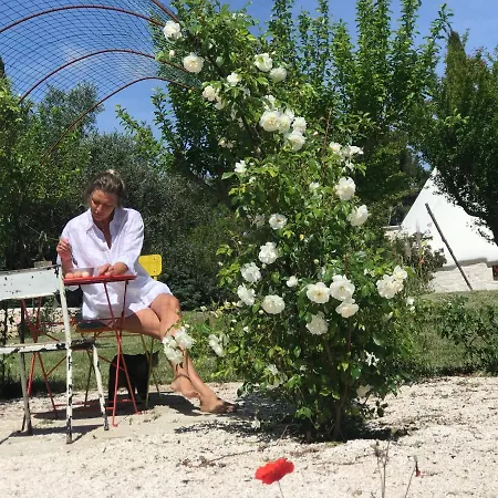 לינה וארוחת בוקר Boho @trullo Trelisa
